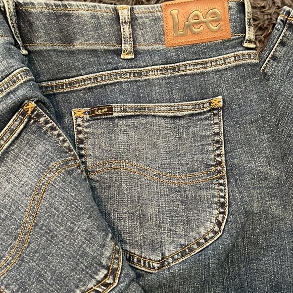 Lee Men's New Straight Taper Active Stretch Jeans Size 42X30 - Picture 2 of 6